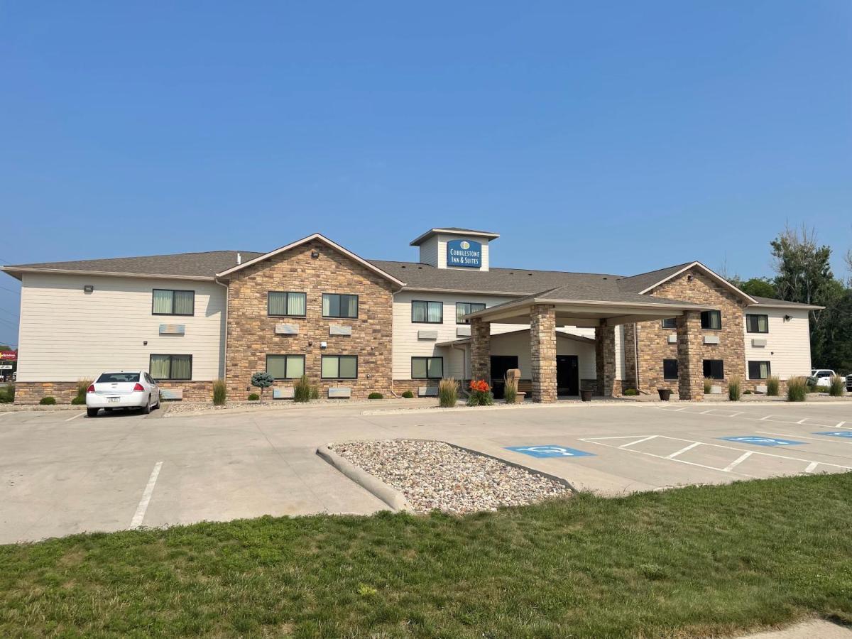 Cobblestone Inn & Suites - Clarion Exterior foto