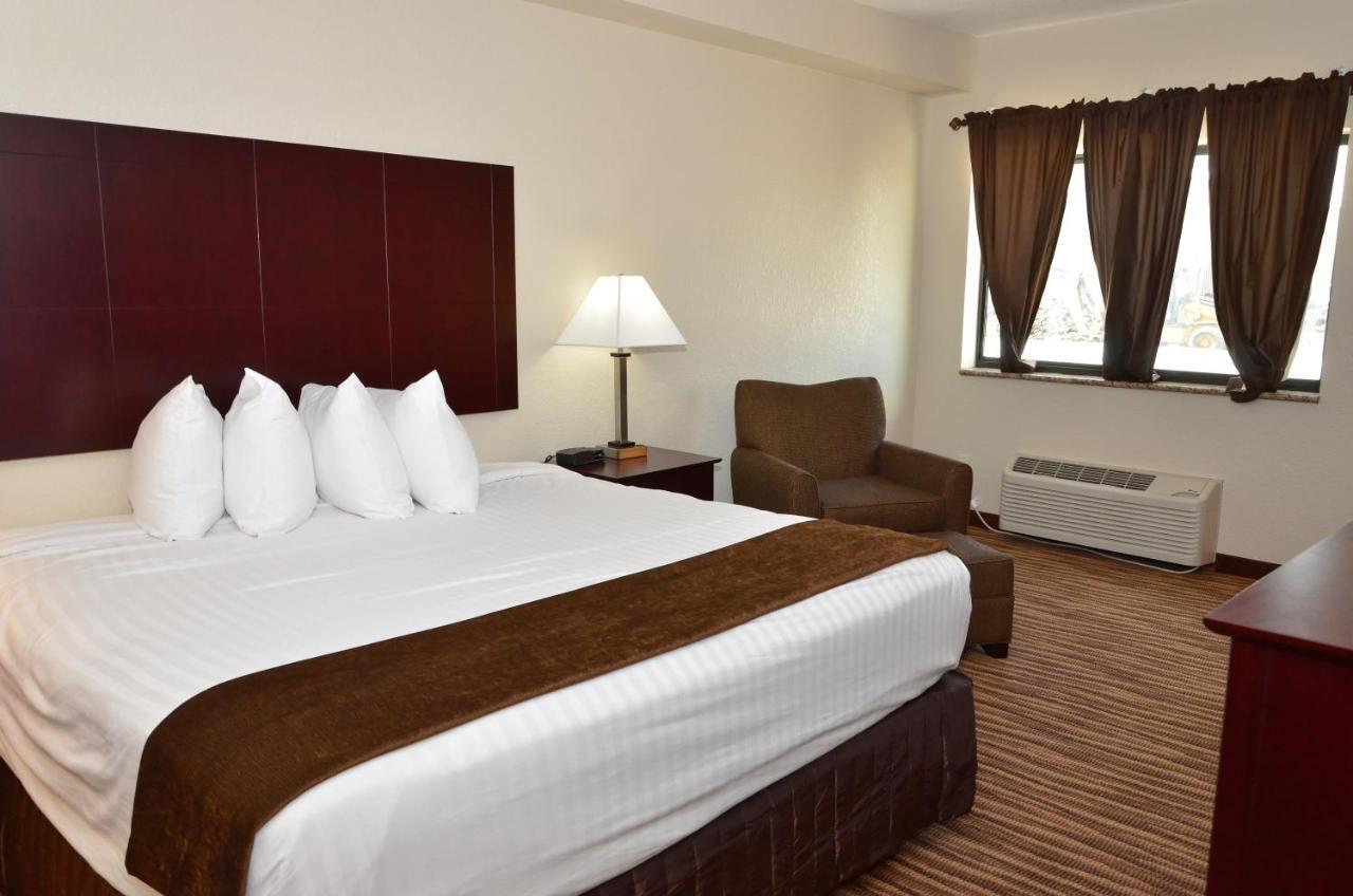 Cobblestone Inn & Suites - Clarion Exterior foto